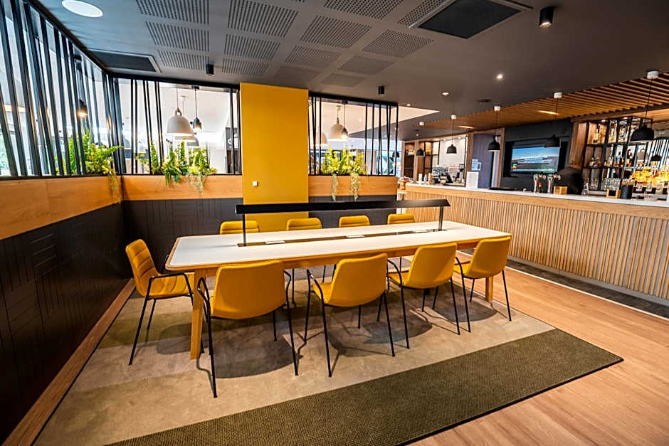 Holiday Inn Bordeaux Merignac By IHG