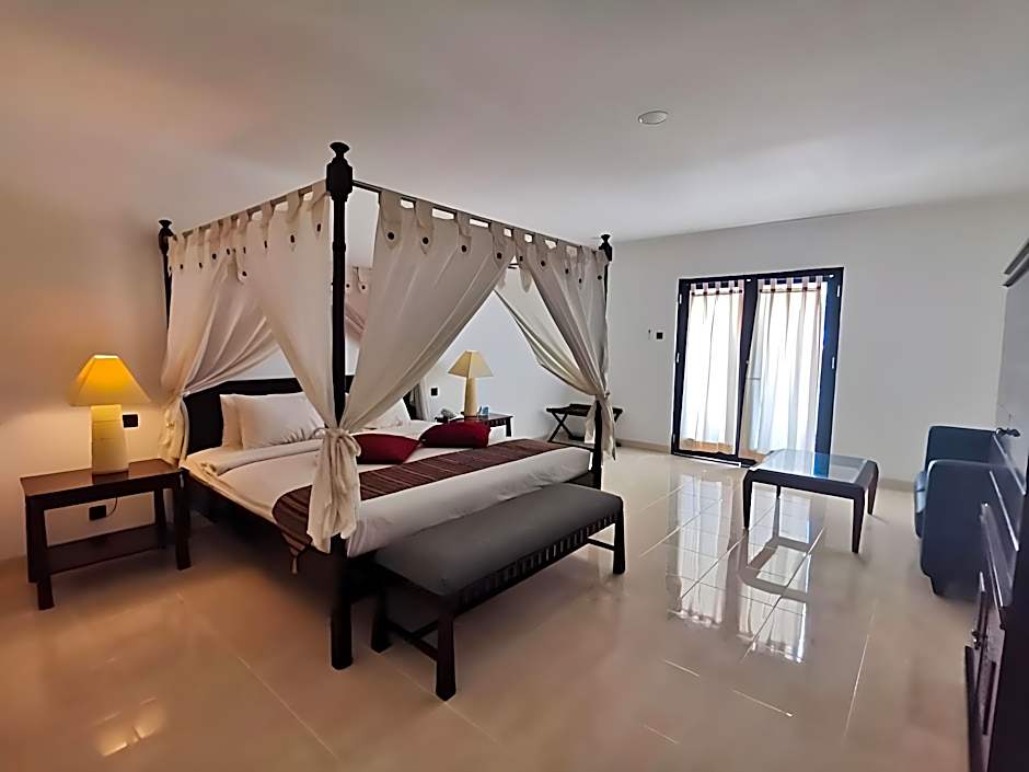 Legong Keraton Beach Hotel