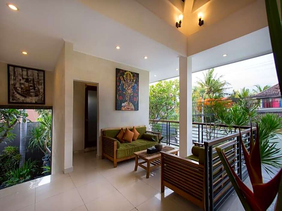 Sandi Agung Villa