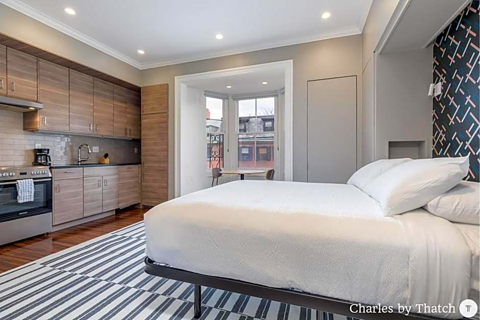 J Miller Flats by Thatch