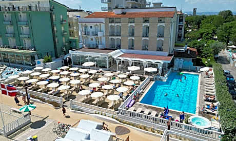 Hotel Rosa Maria Elite