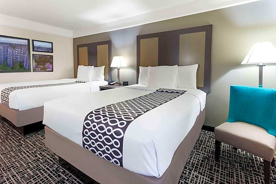 La Quinta Inn & Suites by Wyndham Seguin