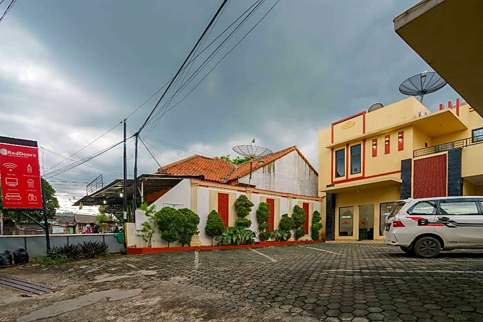 RedDoorz @ Andalas Asri Lampung