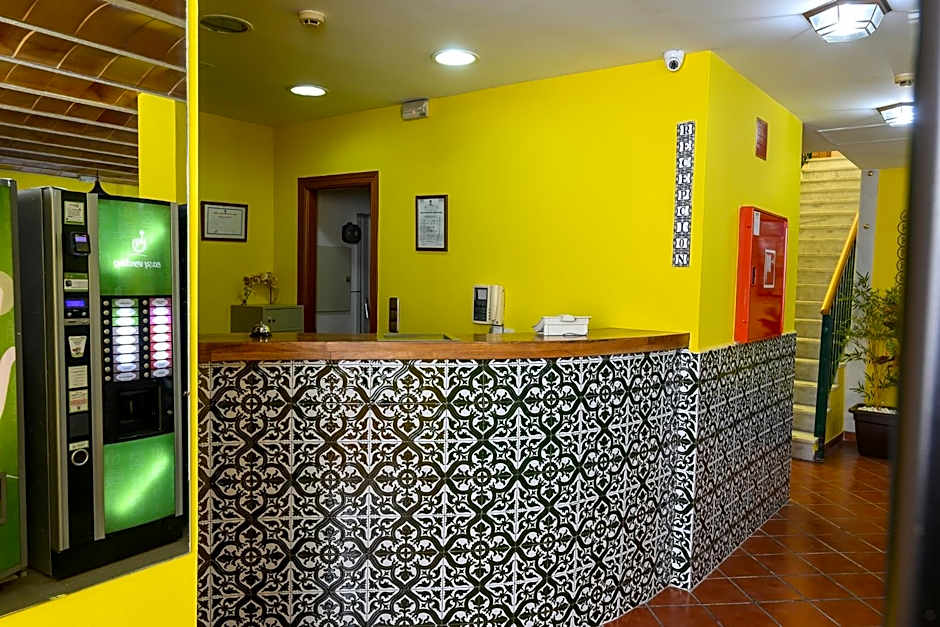 Hotel H28 Camas