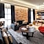 Monument Hotel