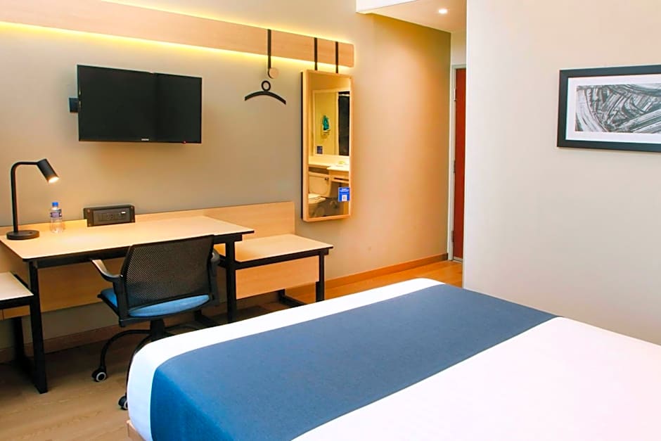 City Express by Marriott Reynosa