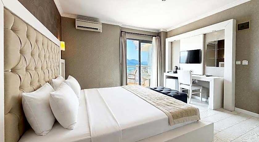 Romance Beach Hotel