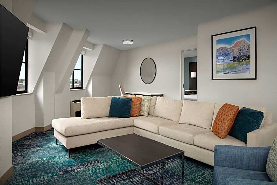 Hilton Garden Inn Portsmouth Downtown