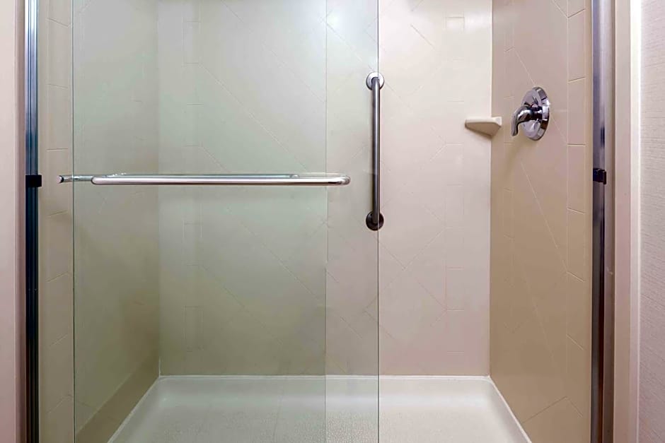 Homewood Suites By Hilton Cleveland / Beachwood