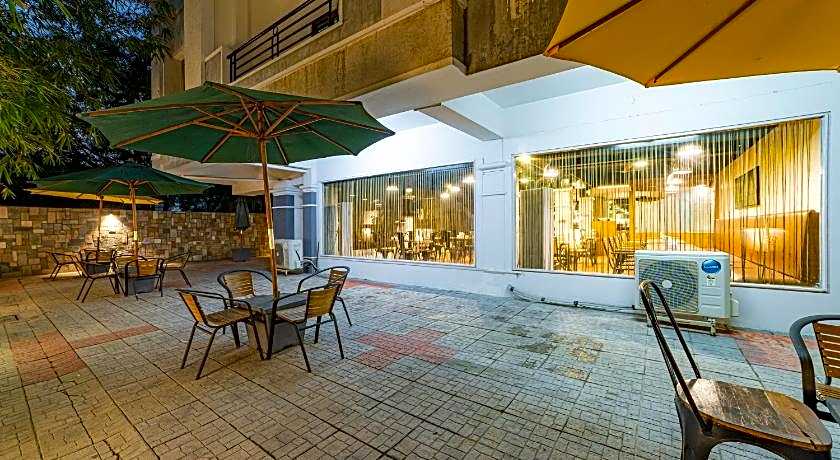 Hotel Athome & Serviced Apartments By Deccan Serai Hotels