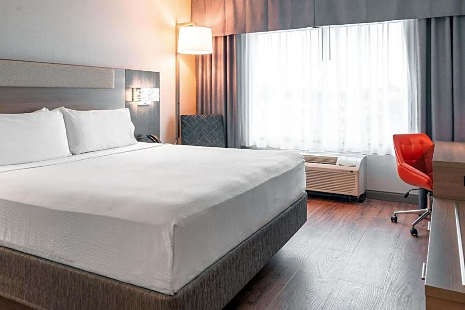 Holiday Inn Express Hotel & Suites Kingston By IHG