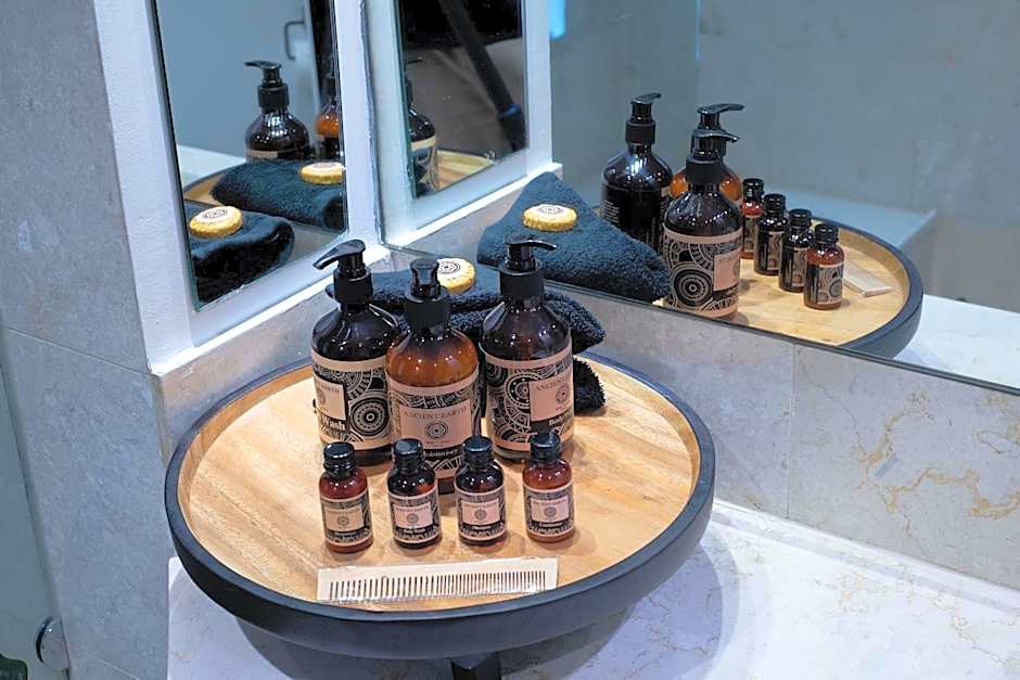 Medusa's Luxe Retreat - Prime Surfers Paradise Spot