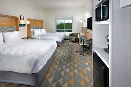 Standard Room with Two Queen Beds