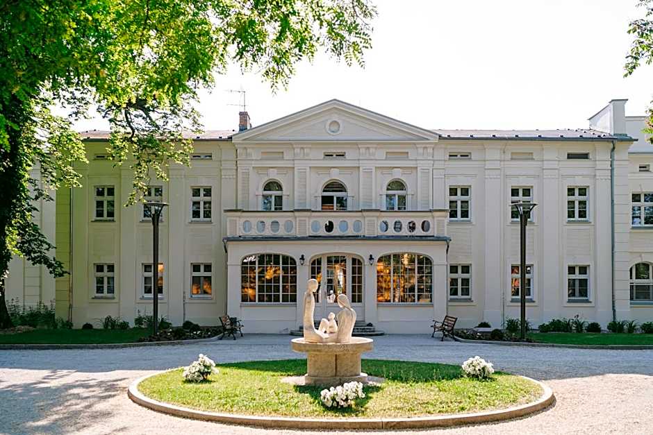 Kasztanowy Pałac