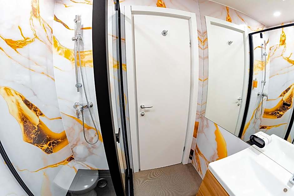 Business Hotel Conference Center & Spa