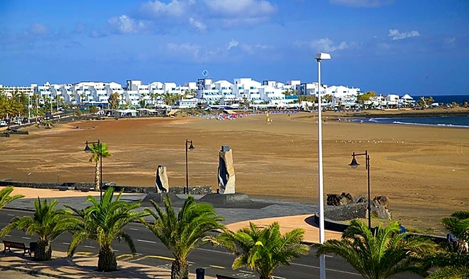 Club Pocillos (Only Adults)