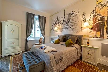 Capital Rooms