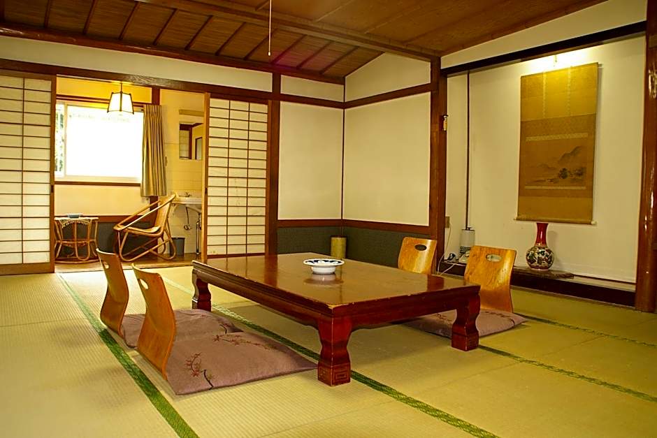 Toramaru Ryokan