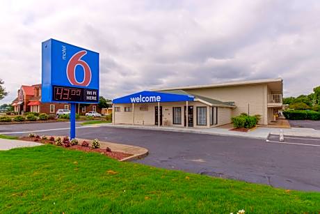 Motel 6-Norfolk, VA