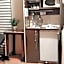 Studio dans Résidence Hotelière aux 3ilets Pointe du bout Résidence la Marina Carayou