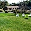 Olde Tavern Motel and Inn - Cape Cod