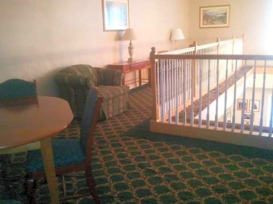 Quality Inn & Suites Schoharie near Howe Caverns