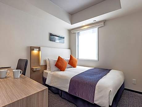 Cozy Double Room - Non-Smoking