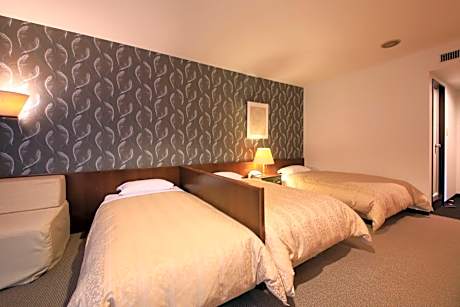 Economy Twin Room - Non-Smoking