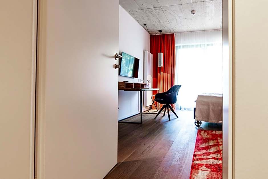 Blackhome Graz I contactless check-in