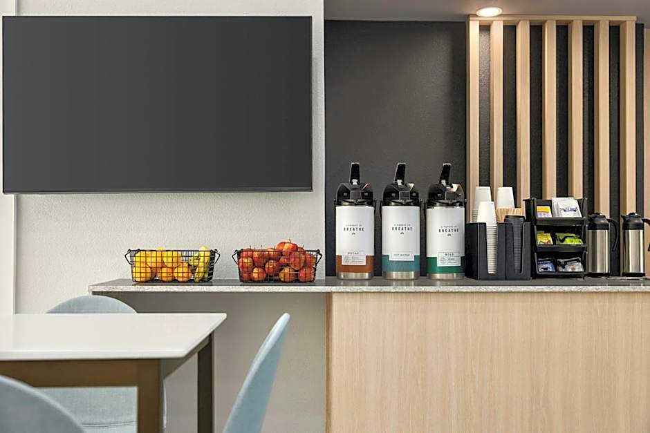 TownePlace Suites by Marriott Anaheim Maingate Near Angel Stadium