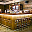 Country Club Hotel & Suites
