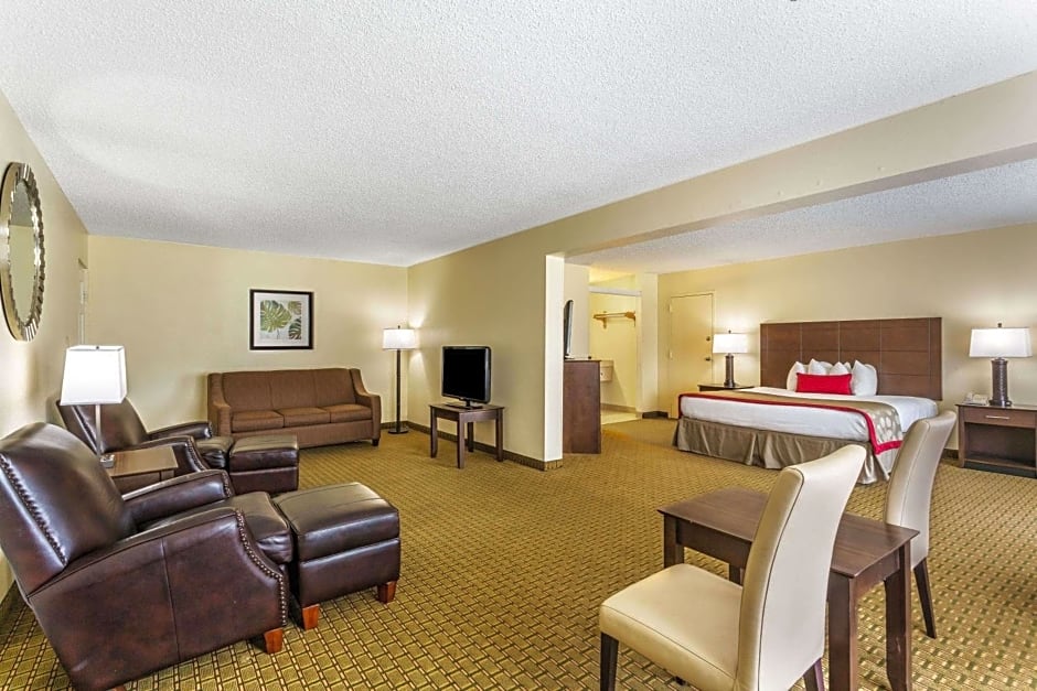 Ramada by Wyndham Houma