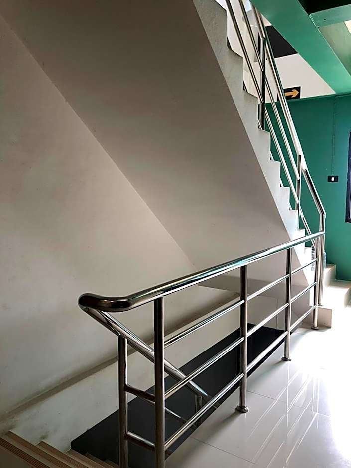 Yimwhan Hostel & Cafe Ayutthaya