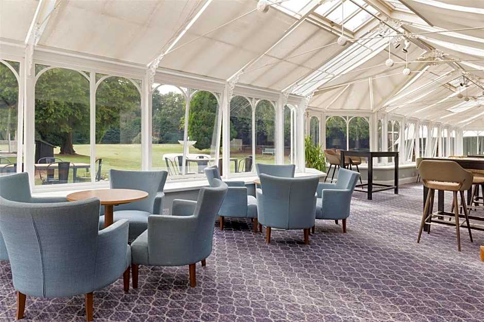 DoubleTree by Hilton St. Anne's Manor