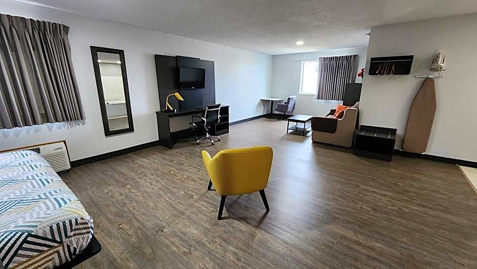 Motel 6-Kewanee, IL
