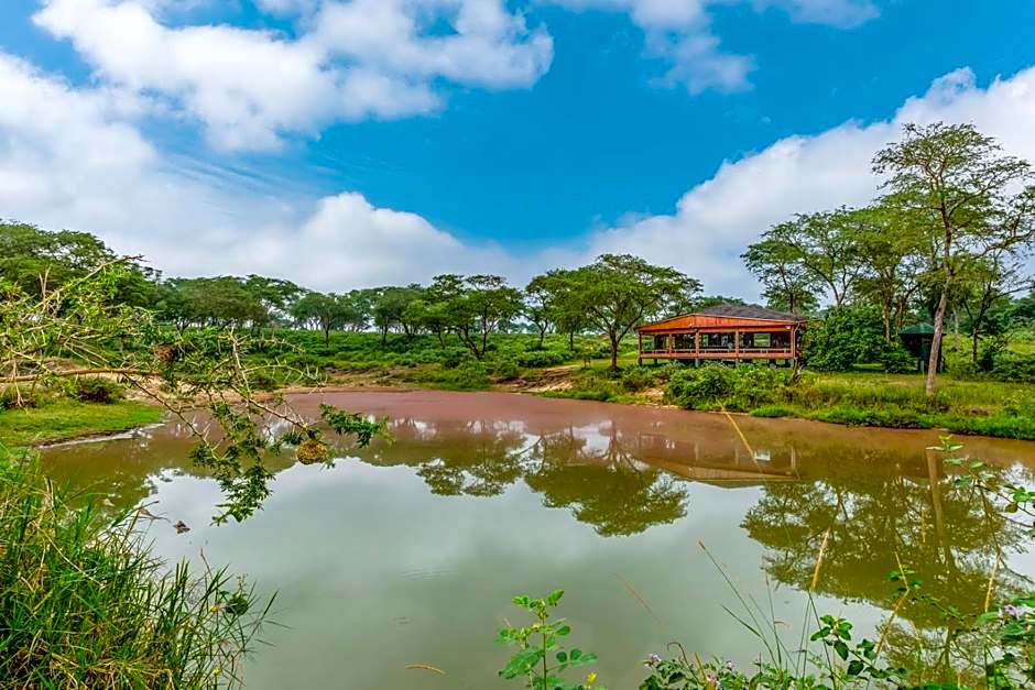 Chobe Safari Lodge-East Africa Uganda