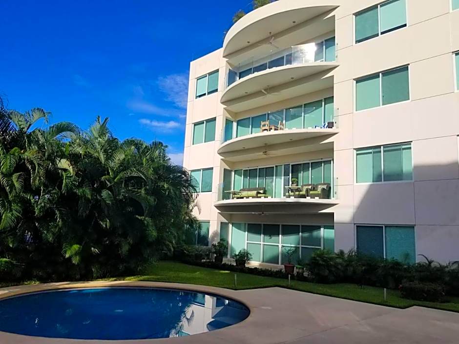 Perfectly located spacious apartment with 2 balconies