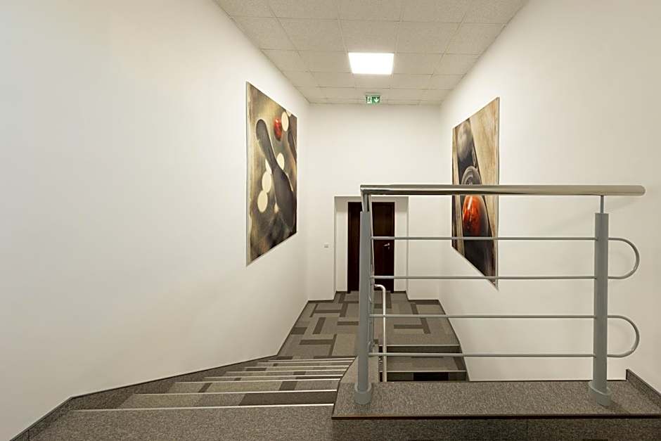 BNC Hotel - Restaurant - Bowling