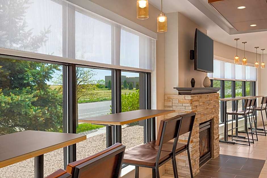 Holiday Inn Express Hotel & Suites Denver Airport By IHG