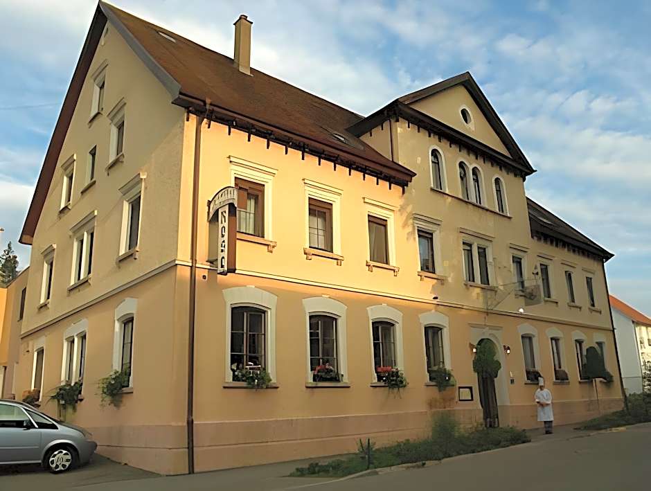 Land-gut-Hotel Landgasthof zur Rose