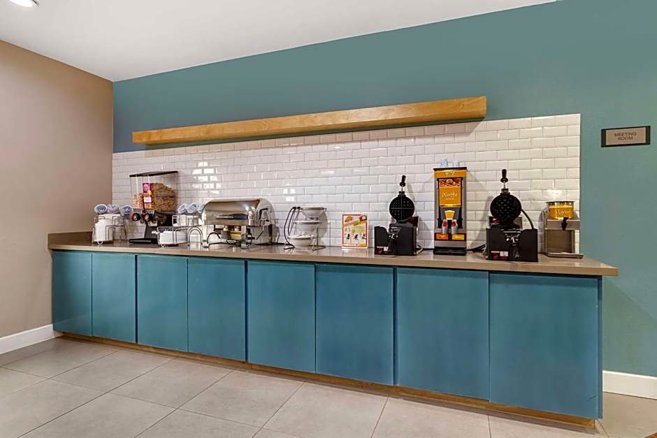 Comfort Suites Shenandoah-The Woodlands