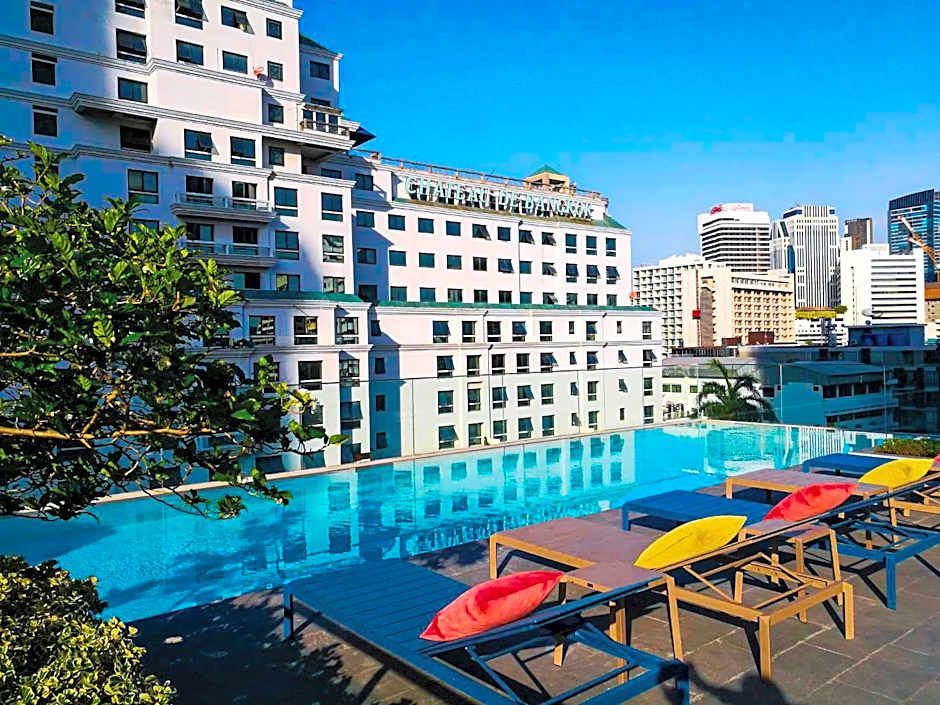 The Quarter Ploenchit by UHG