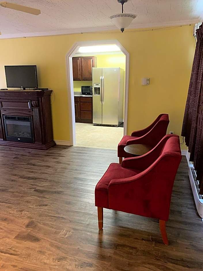 Lakelawn B&B and Motel