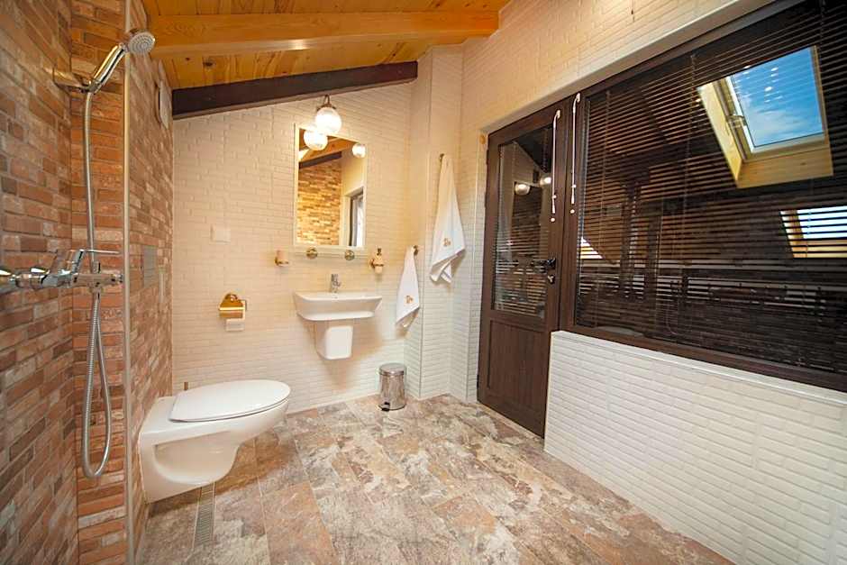 Hotel Antique - free private parking