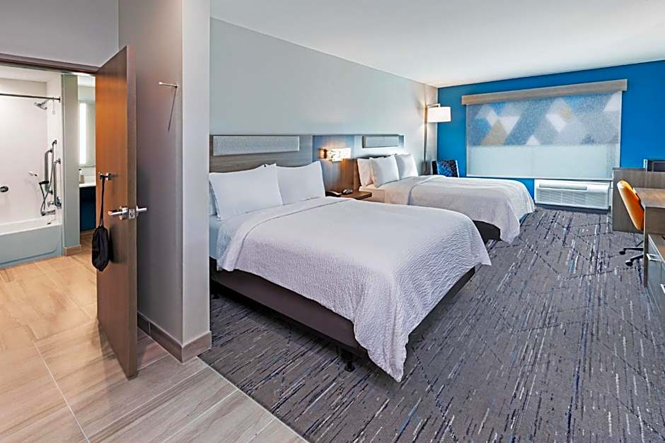 Holiday Inn Express & Suites Senatobia I-55 By IHG
