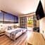 Hotel Tropic