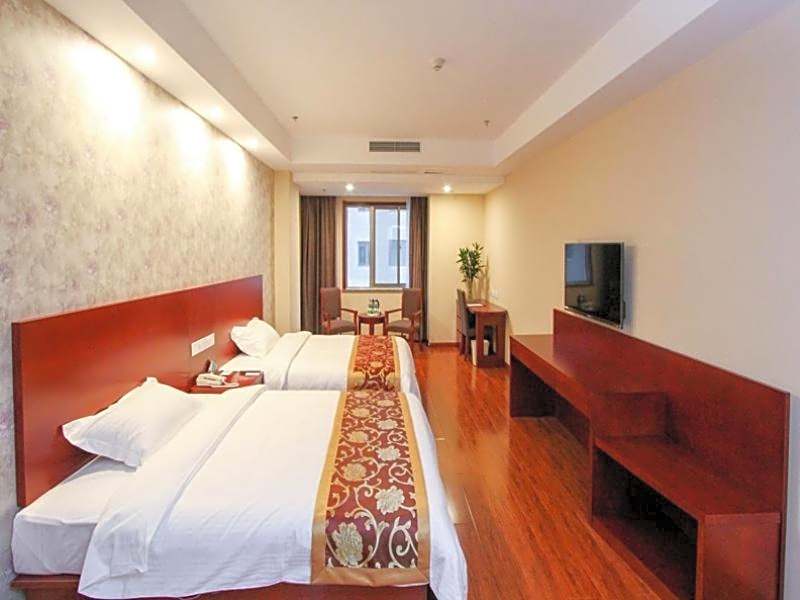 GreenTree Inn Shandong Zaozhuang Tengzhou East Xueyuan Road Guiheyuan Business Hotel