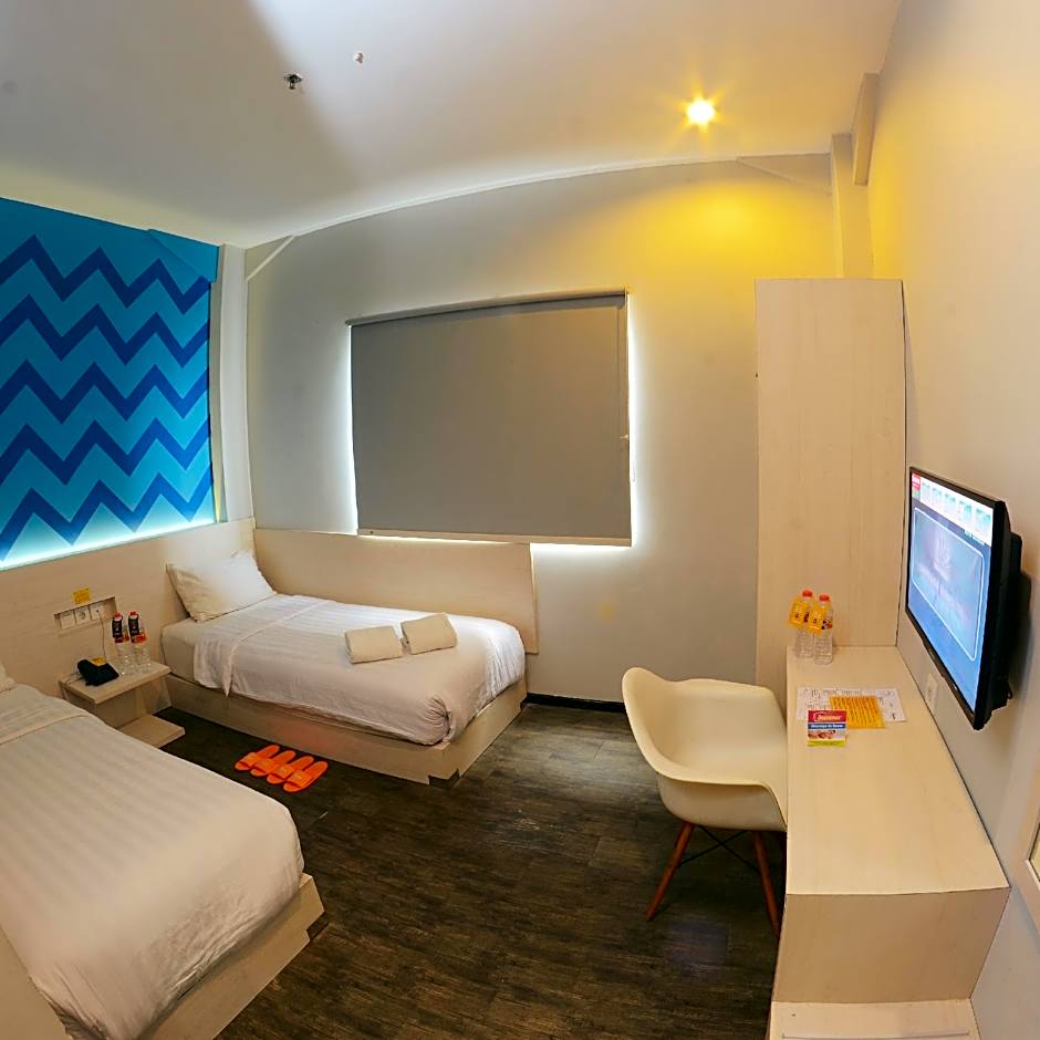 Summer Bed And Breakfast Hotel