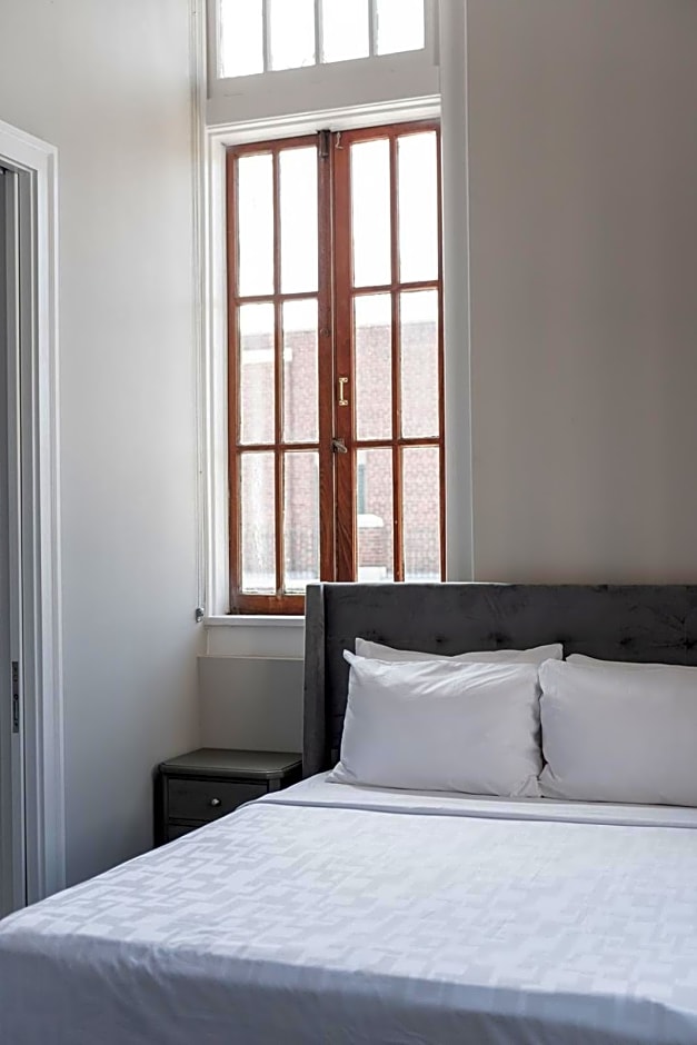 Bywater Suite Hotel