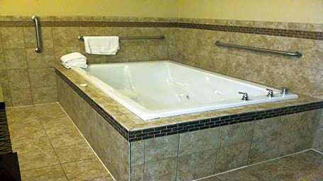Holiday Inn Express & Suites Belle Vernon By IHG
